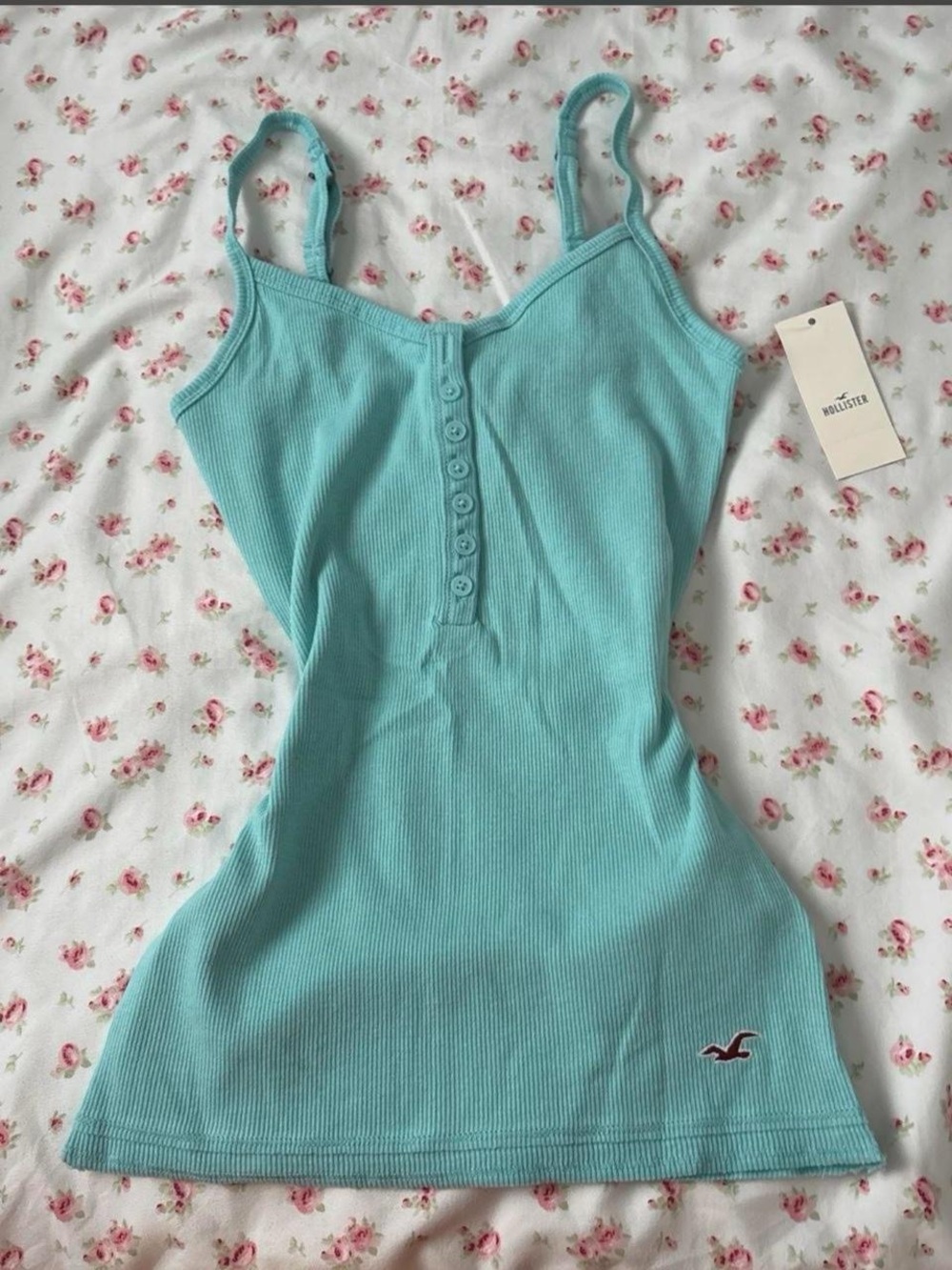 Hollister teal turquoise aquamarine button up Henley tank top. Size S